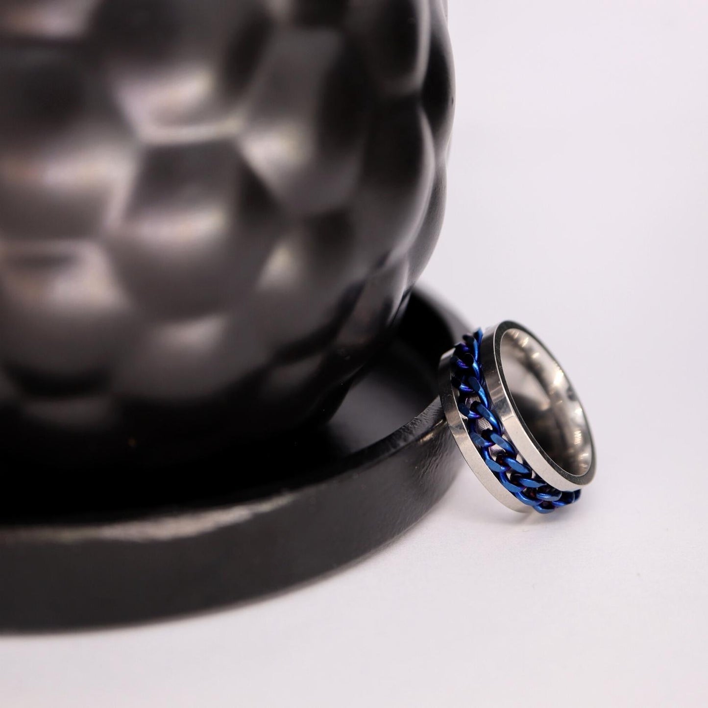 Anxiety Ring (Kettinkje) Blauwe ketting Sfeerbeeld