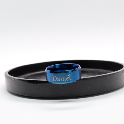 Graveerbare Ring Blauw Sfeerbeeld met gravering